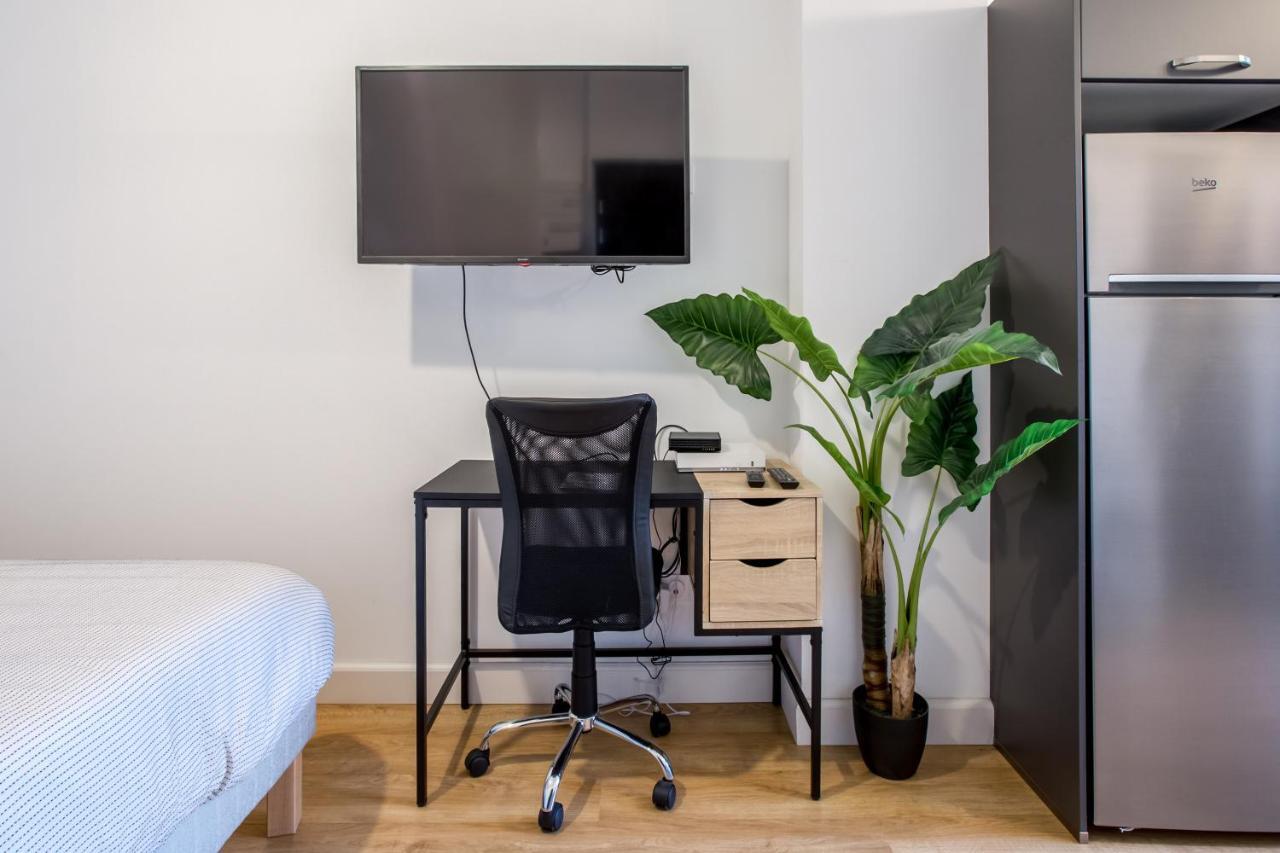 Residence Senac 瓦朗西纳 外观 照片