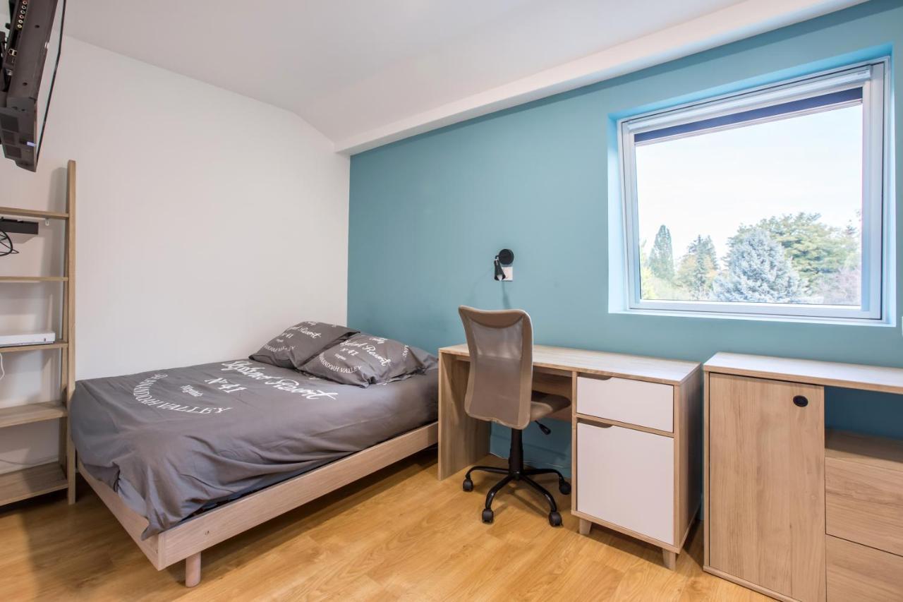 Residence Senac 瓦朗西纳 外观 照片